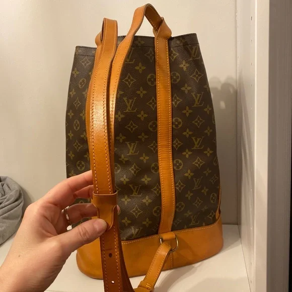 Louis Vuitton Randonnee GM backpack. - Picture 2 of 12